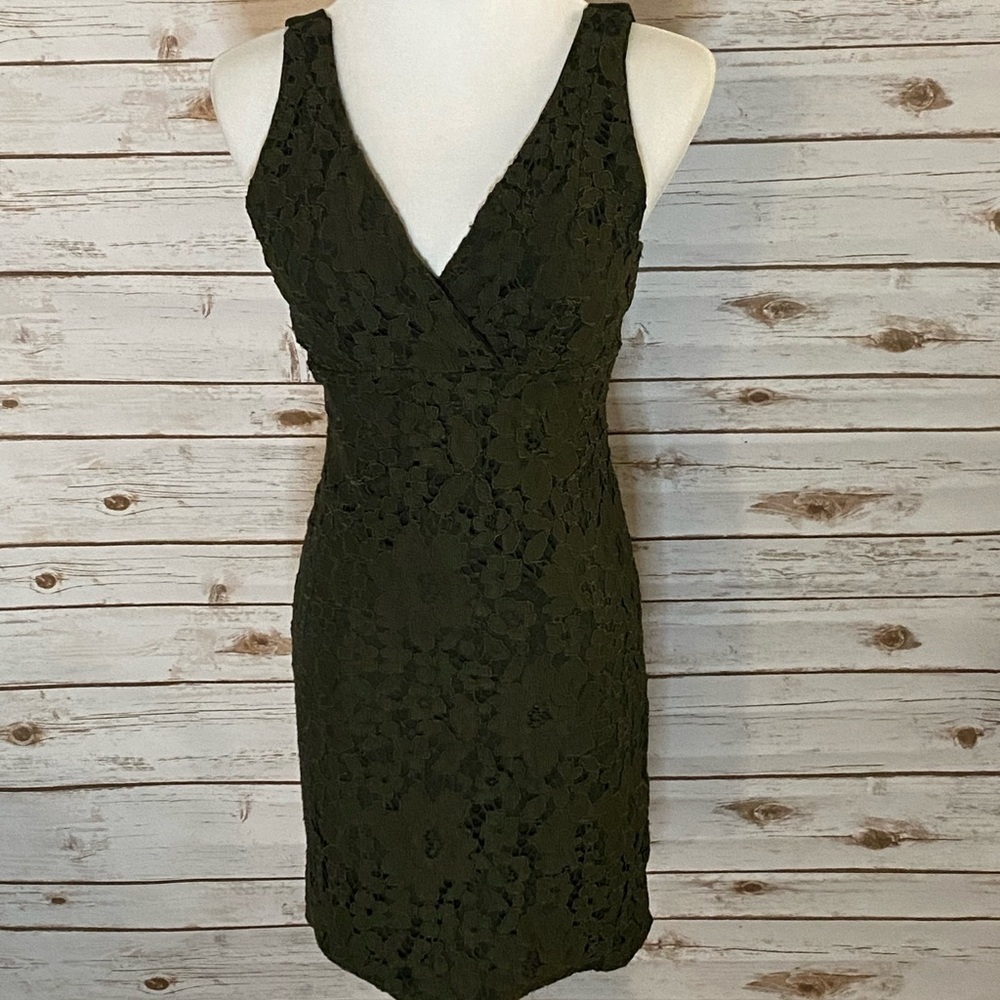 Romeo & Juliet Couture whimisigoth dark green lace mini dress Size Small